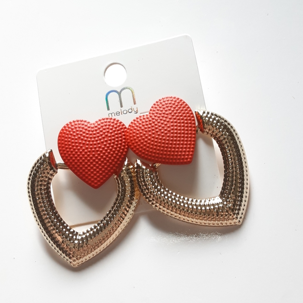 Melody Redish/Orange Heart Dangle Earrings